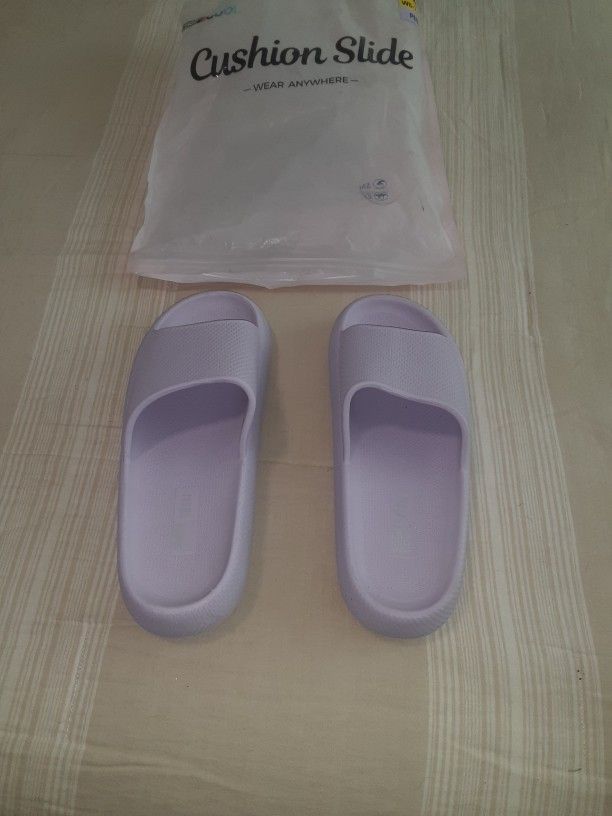 Womens Comfortable Slides