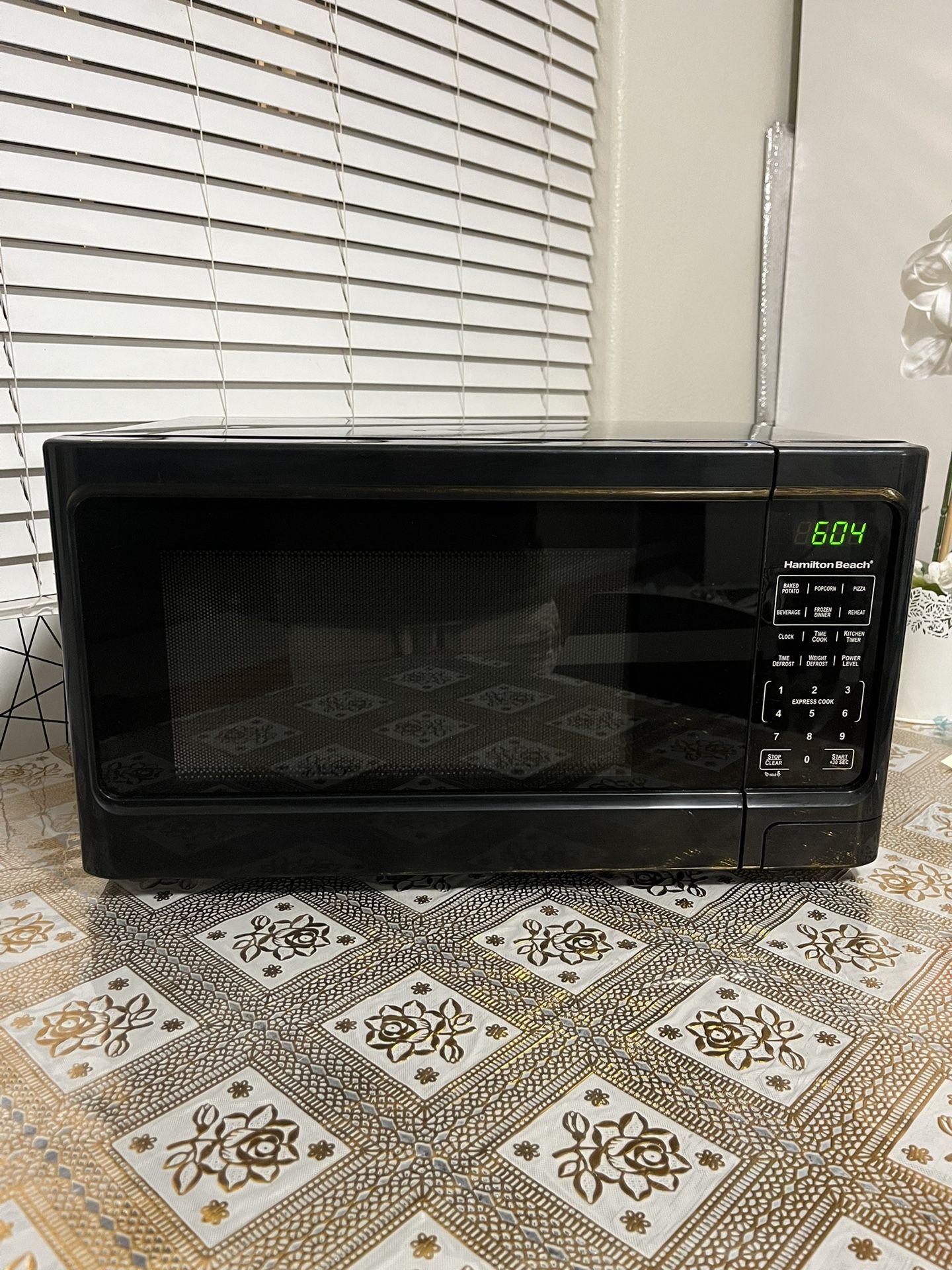 Hamilton Beach 1.1 cu. ft. Microwave 1000W Black