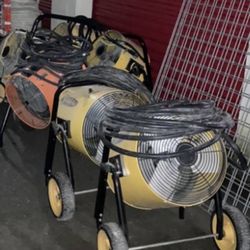 The Fostoria FES-1524-3E Salamander Portable Electric Heater 240V 15KW 51,195BTU/HR  Available New, like new(used once) and used. Price is negotiable 