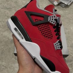 Air Jordan 4 “Toro Bravo”