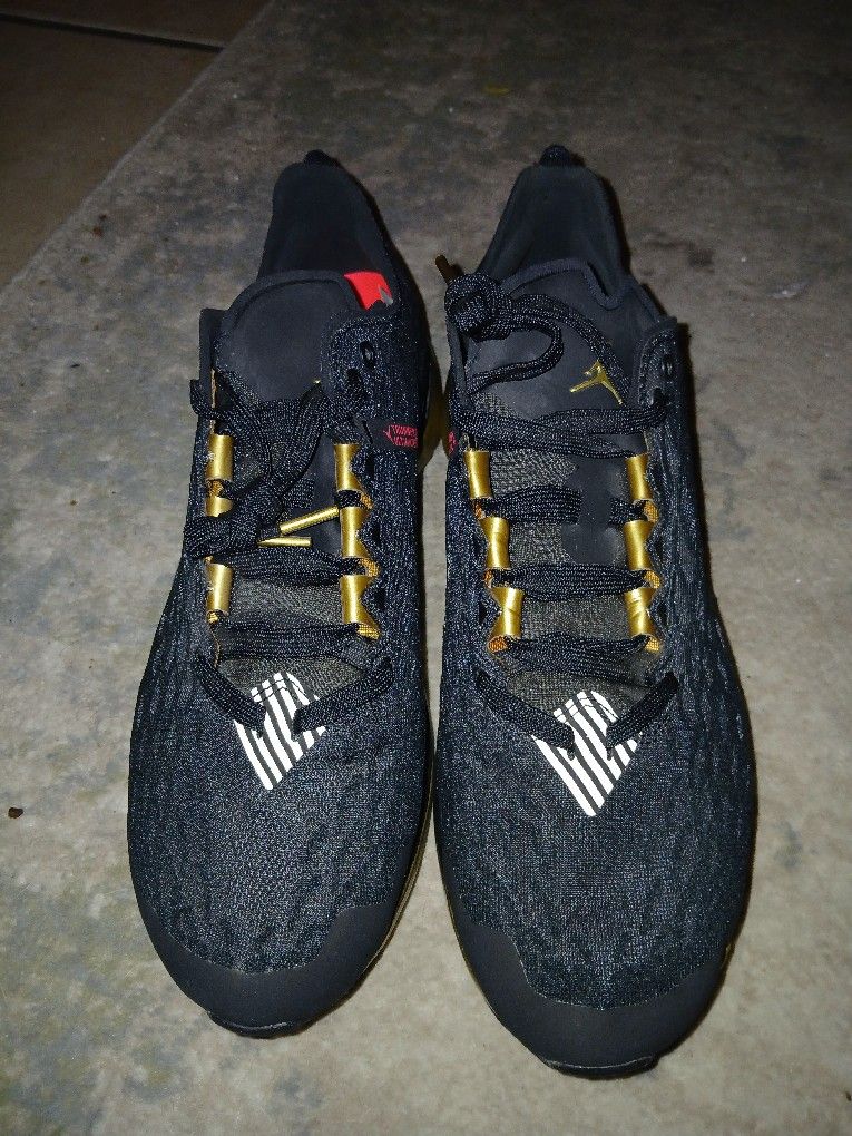 9 NEW PAIRS MEN'S NIKE SHOES