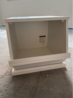 Crate and Barrel/Land of Nod Kids Storage Cubes, white