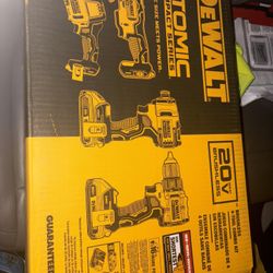 Dewalt 4 Tool Kit