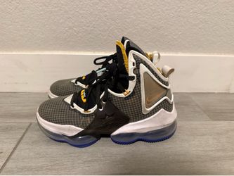 Nike LeBron
