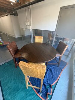 Round Bar Height Table with 4 Woven Chairs