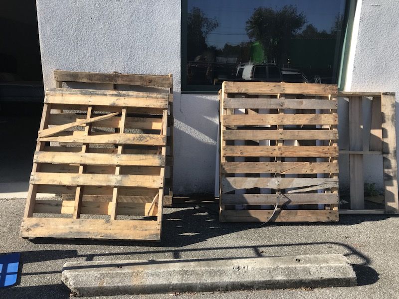 FREE Pallets