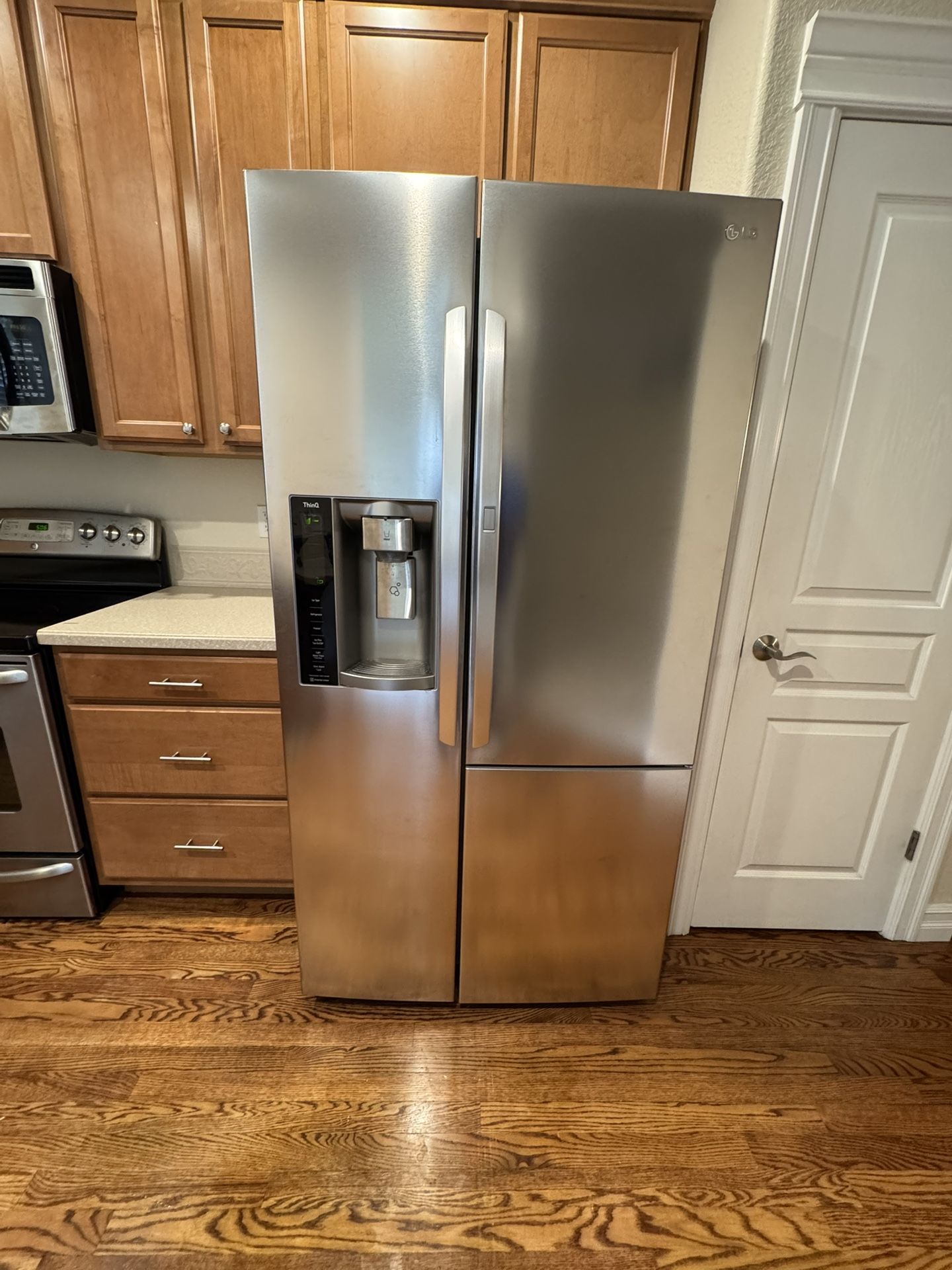 LG Side-by-side Refrigerator