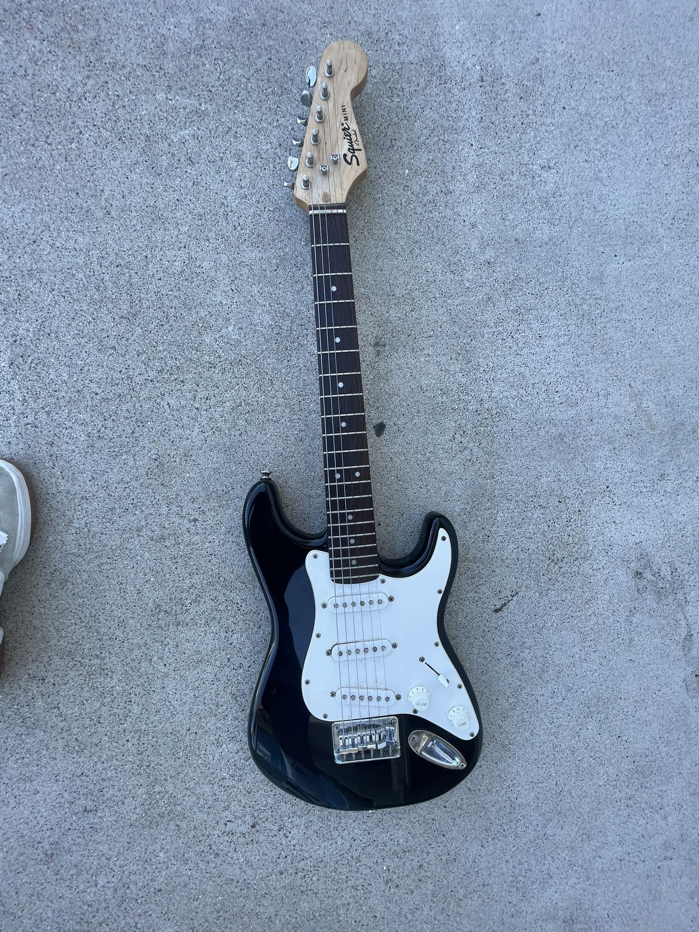 Electric guitar