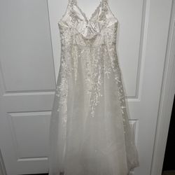 Wedding dress, size 12/14.