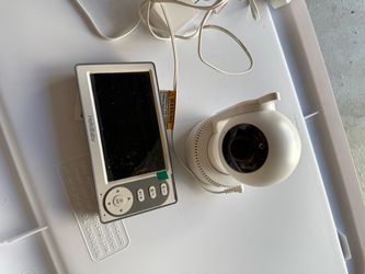 HelloBaby baby monitor
