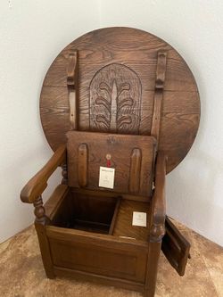 TABLE/CHAIR MADE IN ITALY