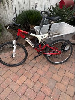 Bicycles/bikes