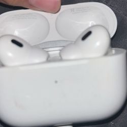 AirPods Pro’s 