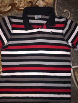 Boy shirt size medium great condition