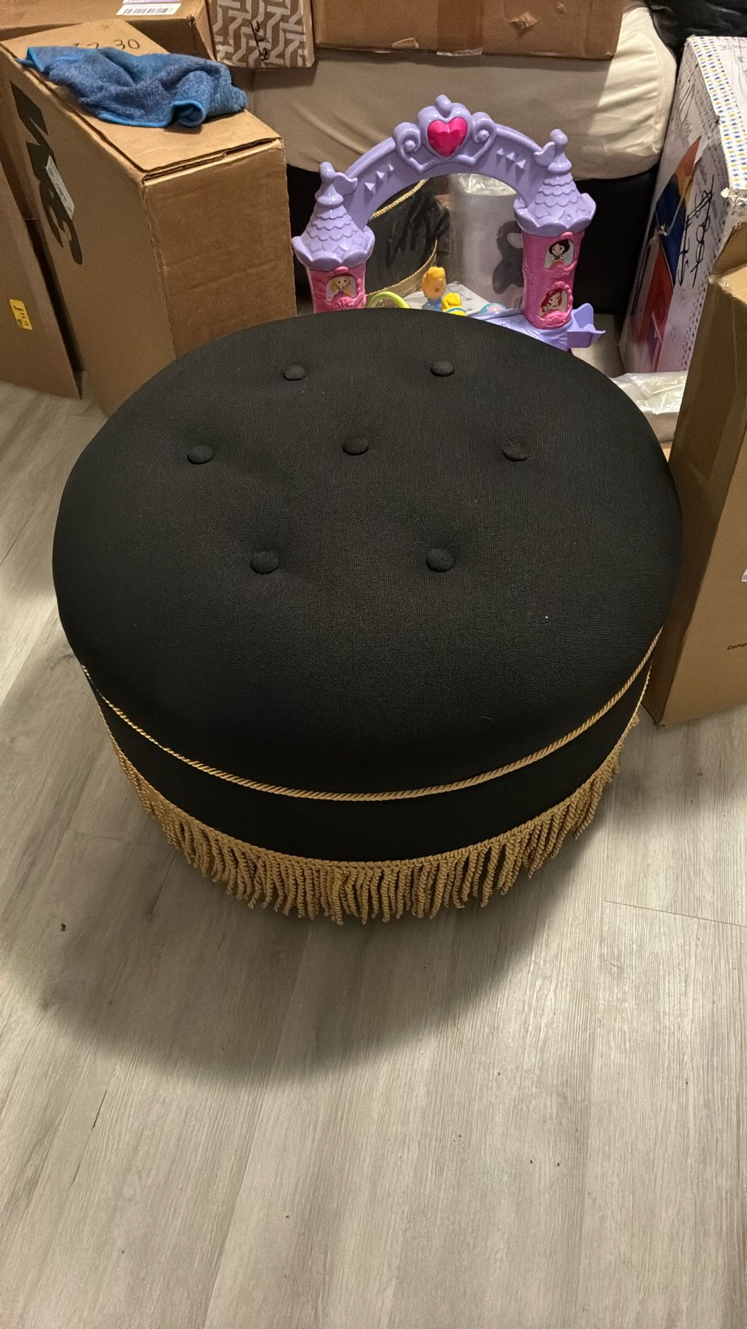 Jennifer Taylor Home Yolanda 24" Round Upholstered Accent Ottoman