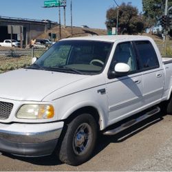 2002 Ford F-150 Lariat