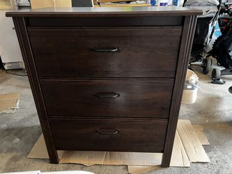 Dresser