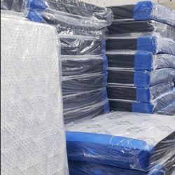 Queen Size Mattress And Box Spring For Sale 