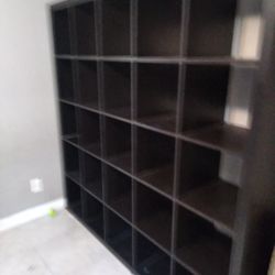 Mueble De 25 Cuvos En Buenas Condisiones