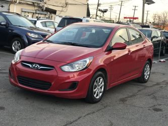 2012 Hyundai Accent