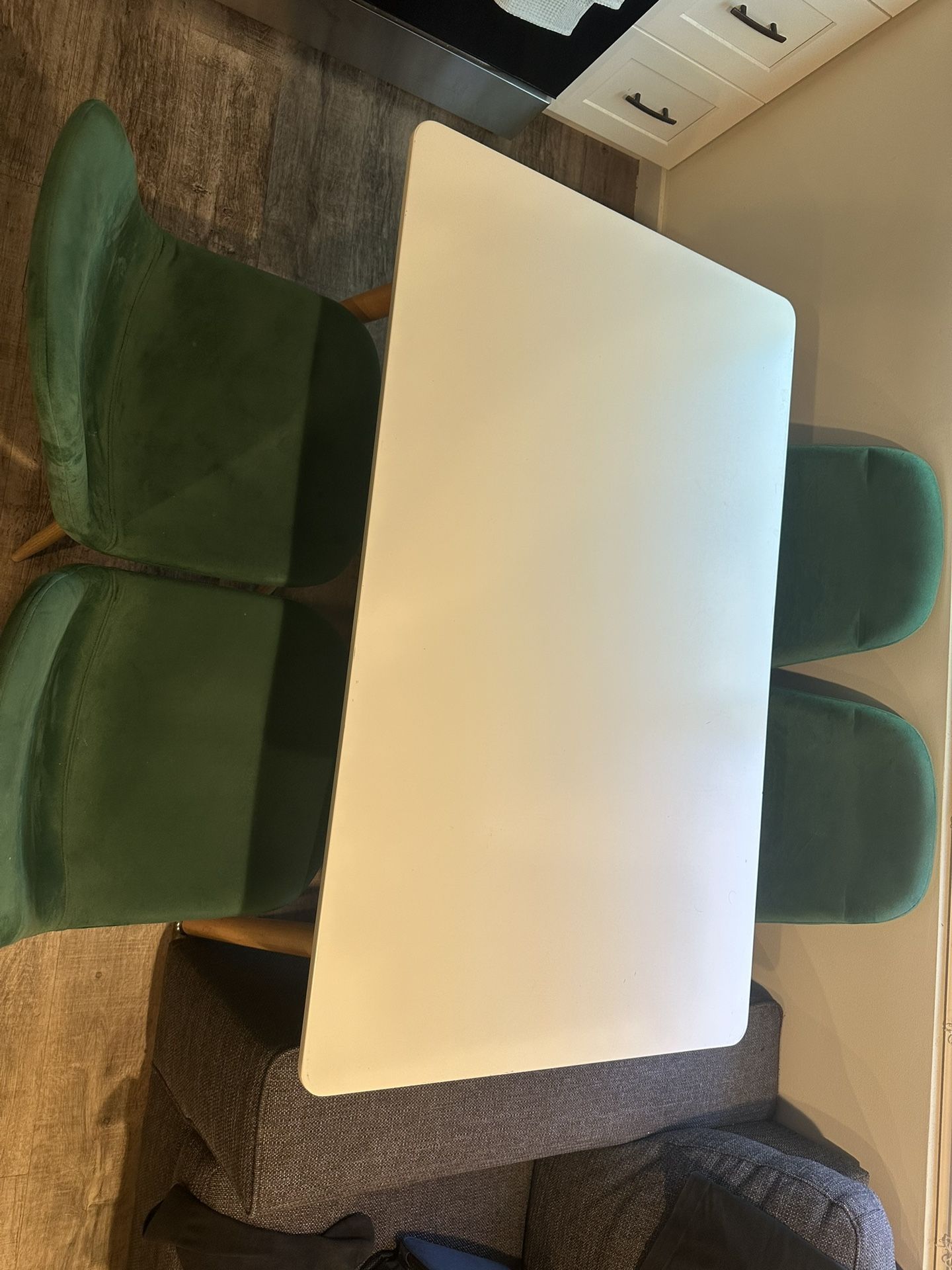 Kitchen Table And Chair