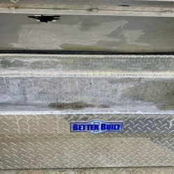 ALUMINUM SILver Better Built Medium Size 60” & 2 Key Locking Toolbox Works Good