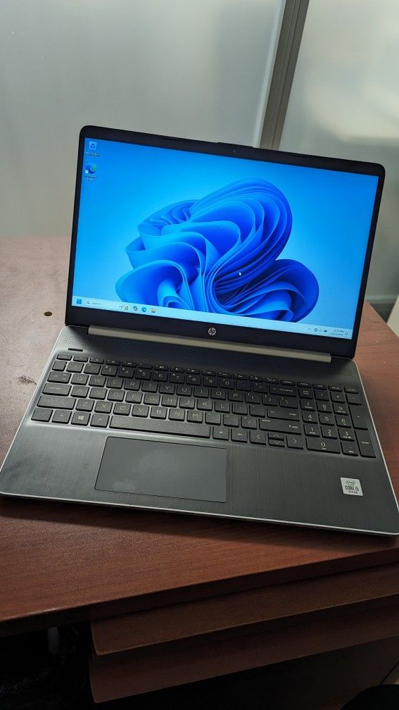 HP Pavilion 15.6" Laptop