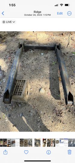 New Holland L555 Skid Steer Loader Arm