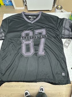 Men’s T shirt Jersey size L