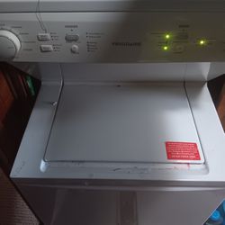 Frigid Air Electric Washer Dryer Combo