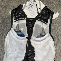 Salomon Adv Skin 8 Women’s Medium