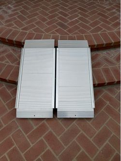 3 ft. wheelchair ramp