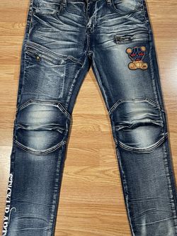 BKSY FITTED PATCH JEANS