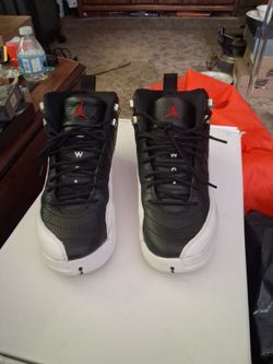 Retro Jordan's size 7 Y used but like new good condition