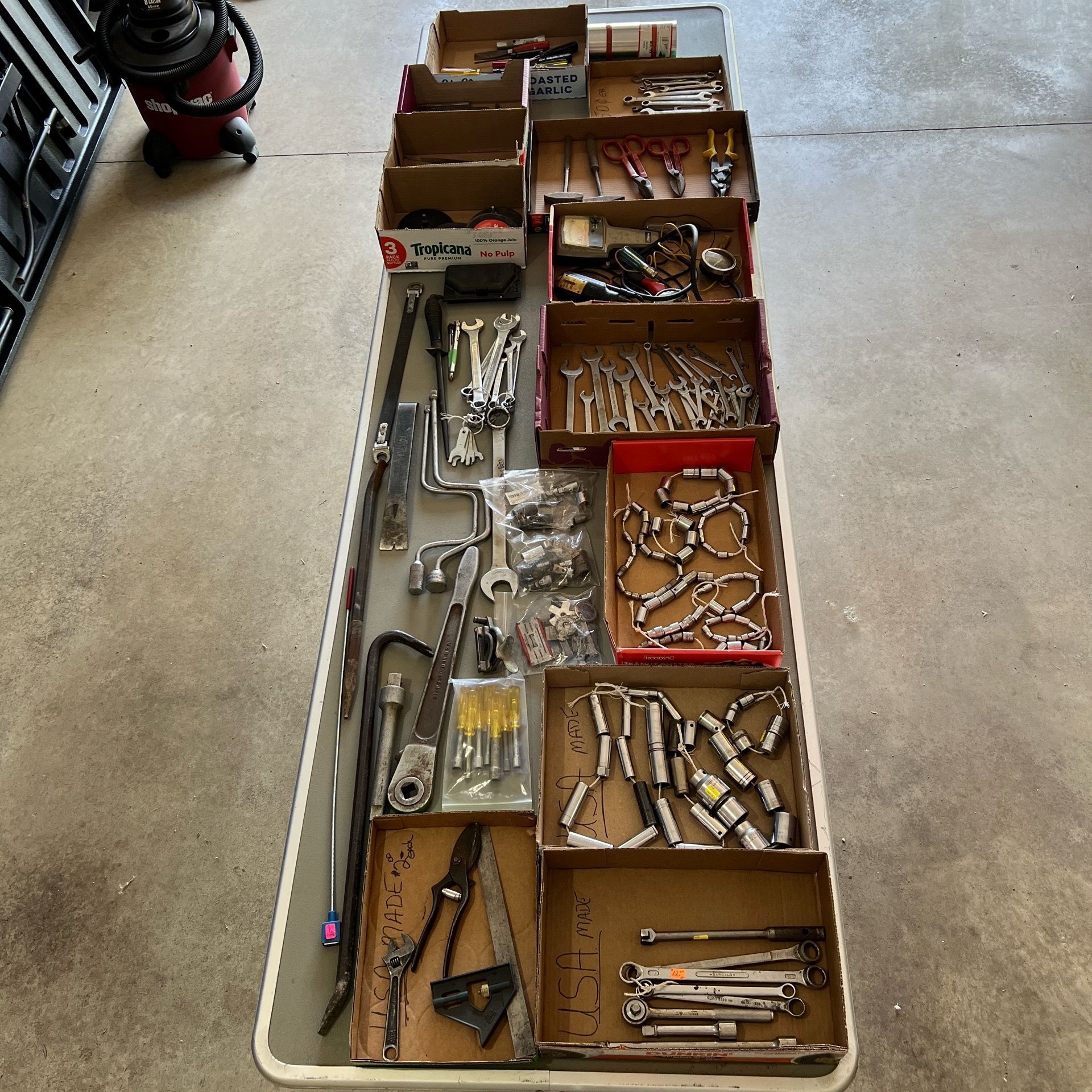 TOOLS HAND