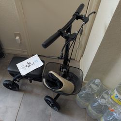KneeRover® Steerable Knee Scooter with Basket,  Seat Cover and Manual