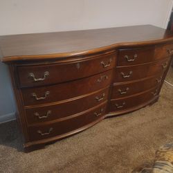 Beautiful Tiger Wood Large Dresser 