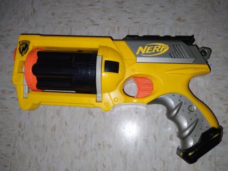 Nerf N-Strike Maverick Rev-6