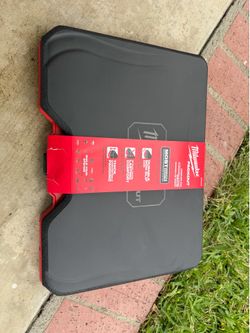 Milwaukee Pack Out Knee Pad Brand New