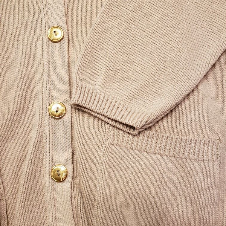 50 % OFF NWT Cardigan SWEATER