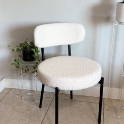 Set Of 2 Chairs 