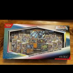 Prismatic Evolutions Lucario Ex & Tyranitar Premium Collection 