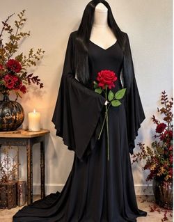 Halloween Costume Women’s Black Gothic Witch Size L – 4 Piece Set