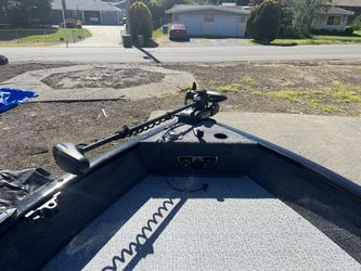 2021 Bass Pro Tracker