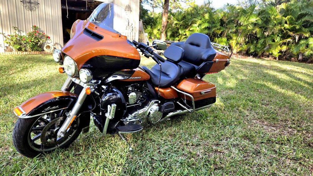 HARLEY Motorola Ultra Limited