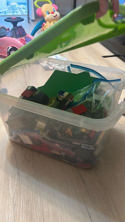 TONS OF LEGOS