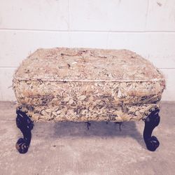 French foot stool