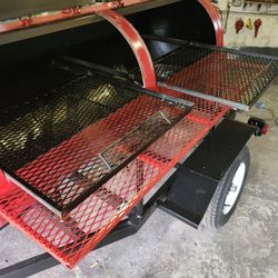 250 Gallon Charcoal/wood Smoker