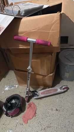 Pink razor scooter