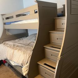 Bunk Bed